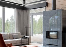 Glasgaveln i Polar-huset släpper in rikligt med naturligt ljus i interiören